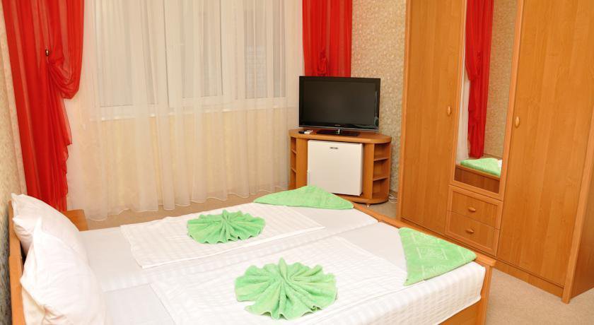 Гостевой дом Камелия Утес