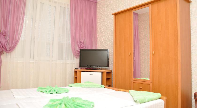 Гостевой дом Камелия Утес-8